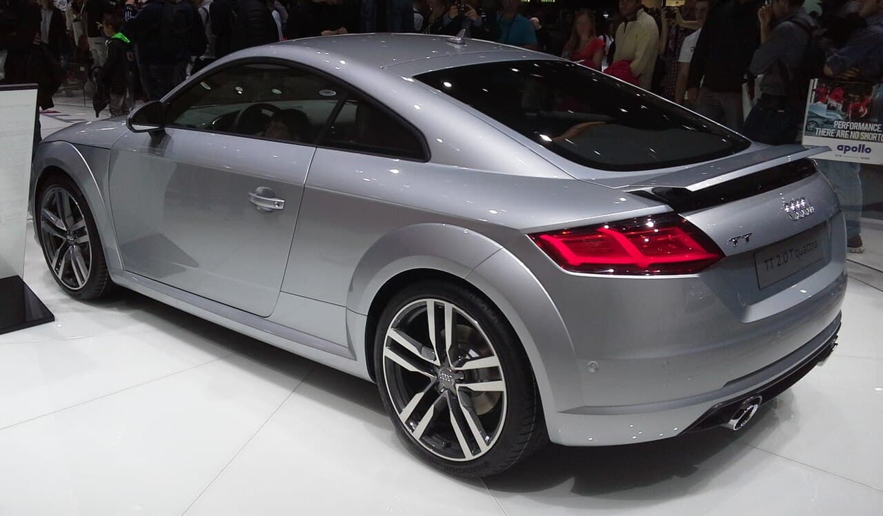 Audi TT Coupé — exterior reference