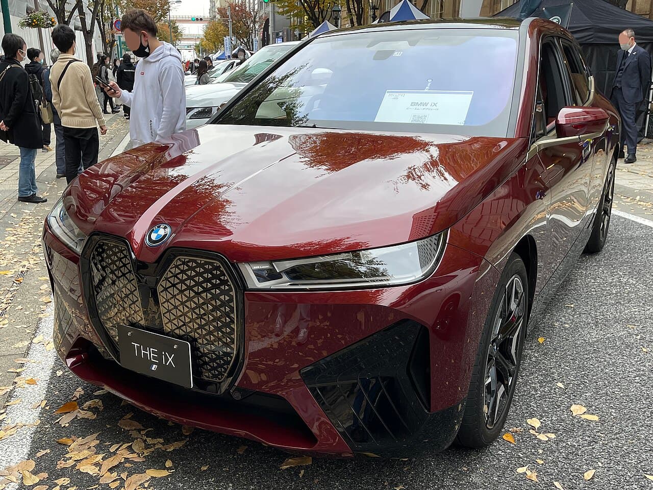BMW iX SUV — exterior reference