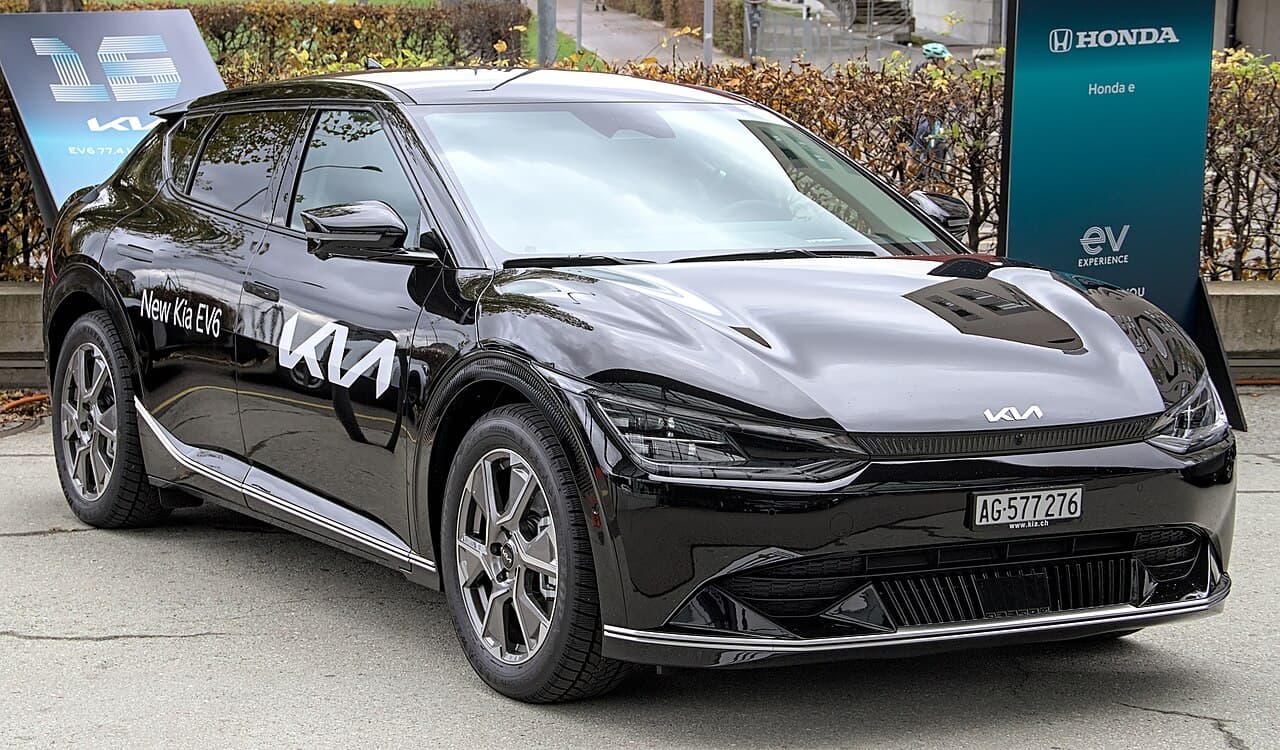 Kia EV6 Crossover — exterior reference