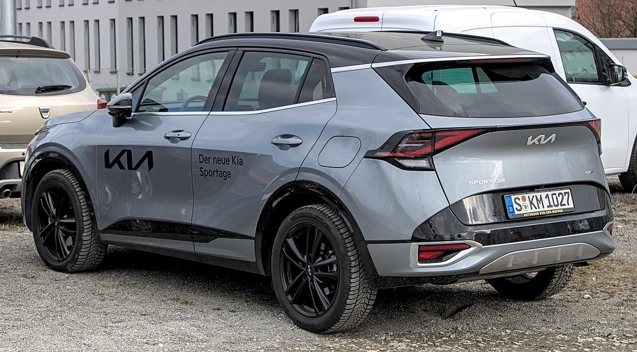 Kia Sportage SUV — exterior reference