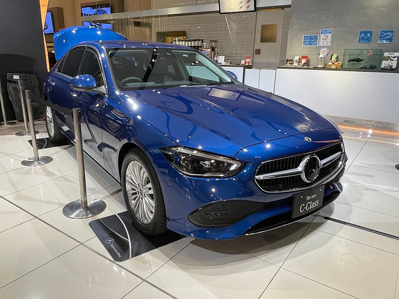 Mercedes-Benz C-Class Saloon — exterior reference