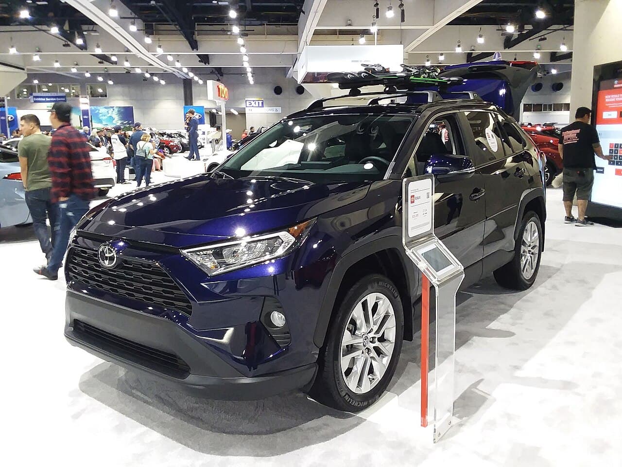 Toyota RAV4 SUV — exterior reference